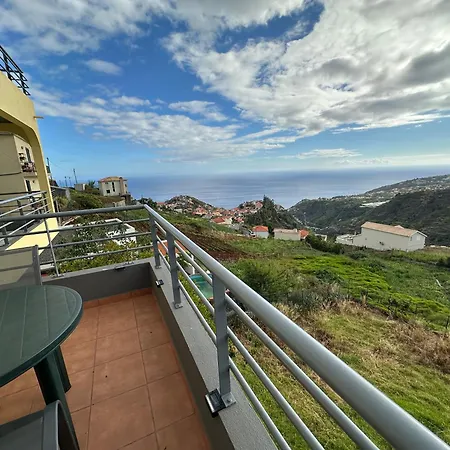 The View House Ponta do Sol (Madeira)