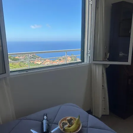 The View House * Ponta do Sol (Madeira)