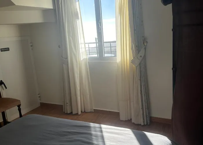 The View House * Ponta do Sol (Madeira)